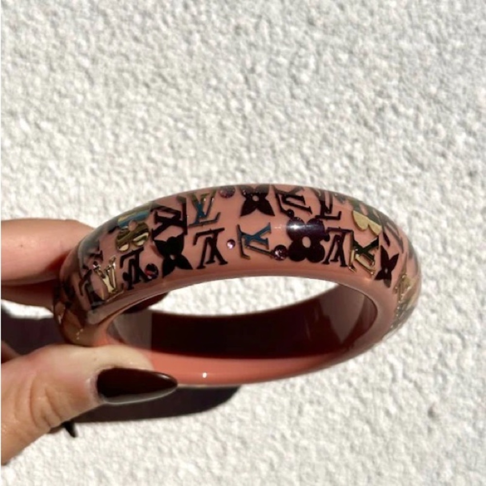 Louis Vuitton Resin Swarovski Inclusion Bangle